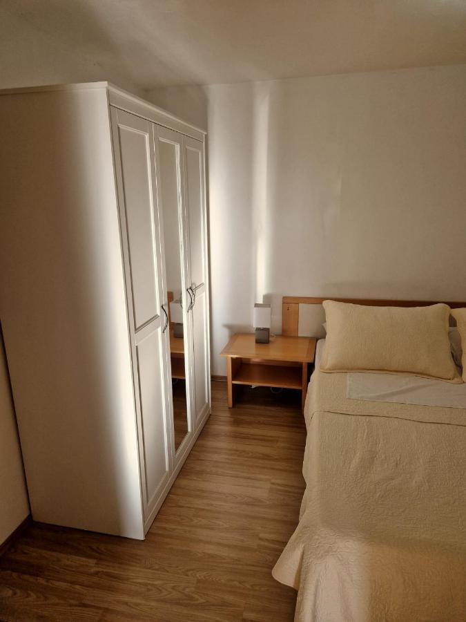 Apartment Misic Rtina Bagian luar foto