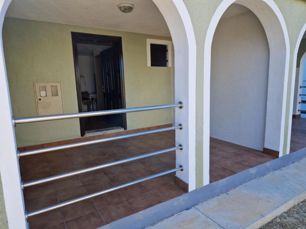 Apartment Misic Rtina Bagian luar foto